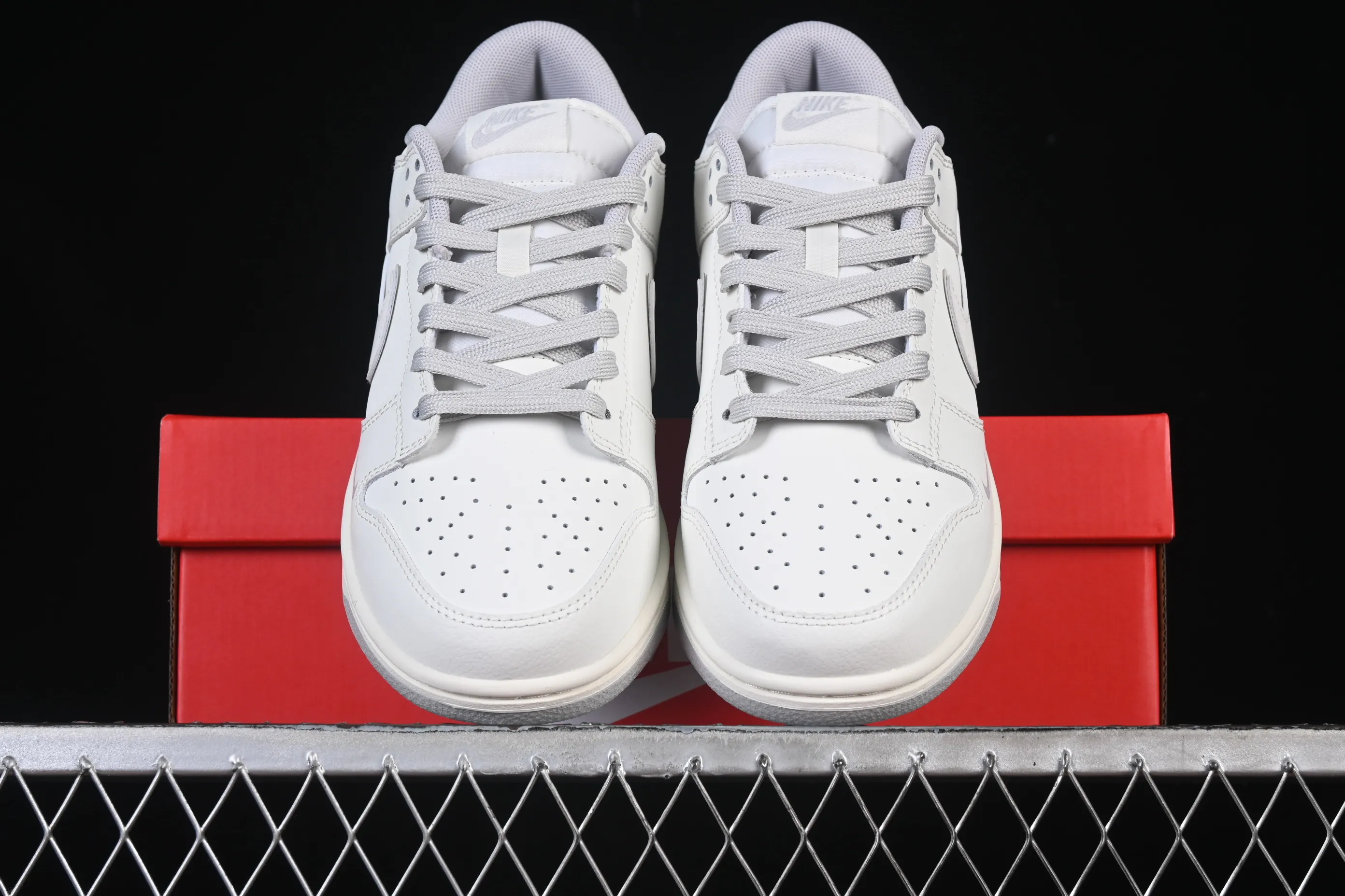 All categories Nk SB Dunk Series Nk SB Dunk Low High-end customized low-top sneakers Nike SB Dunk Low "Just Do It" Anniversary high-end customized low-top casual sneakers WG0508-046